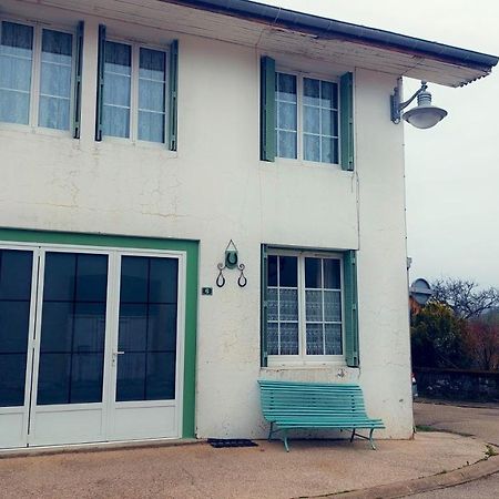 Maison Confortable Avec Vue Sur La Montagne A Charix Esterno foto