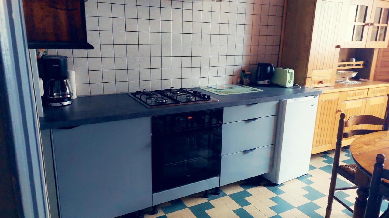 Maison Confortable Avec Vue Sur La Montagne A Charix Esterno foto
